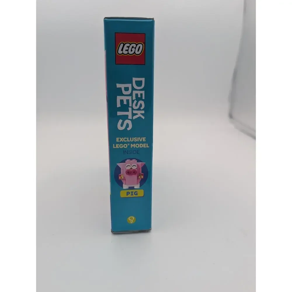 Lego(r) Books. Desk Pets: Pig by Ameet Sp Z.O.O. Hardcover Book New